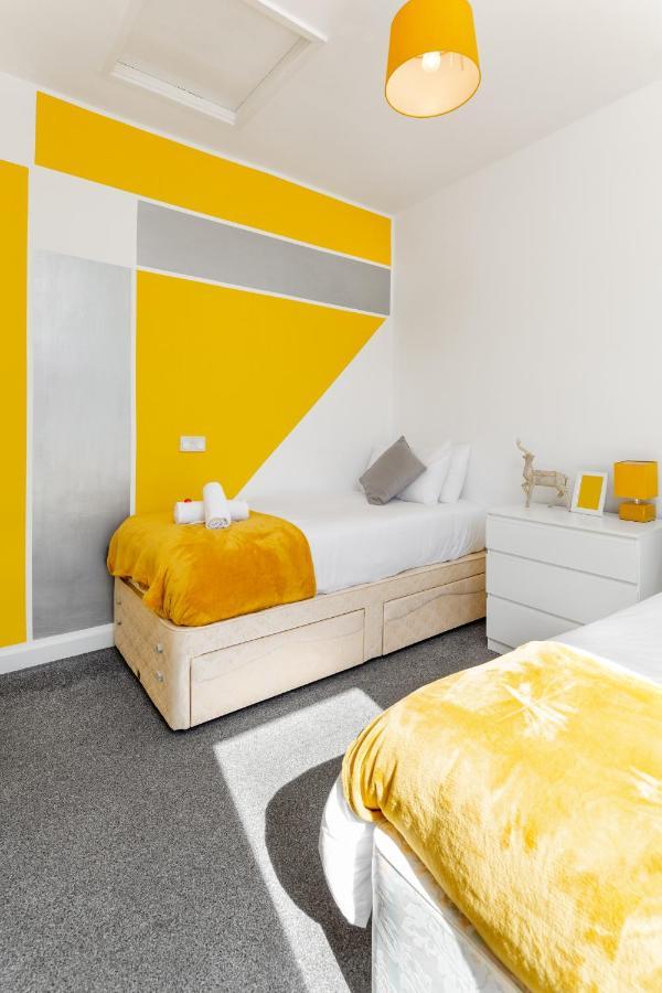 Cosy Anfield Guesthouse - Free Parking Liverpool Kültér fotó