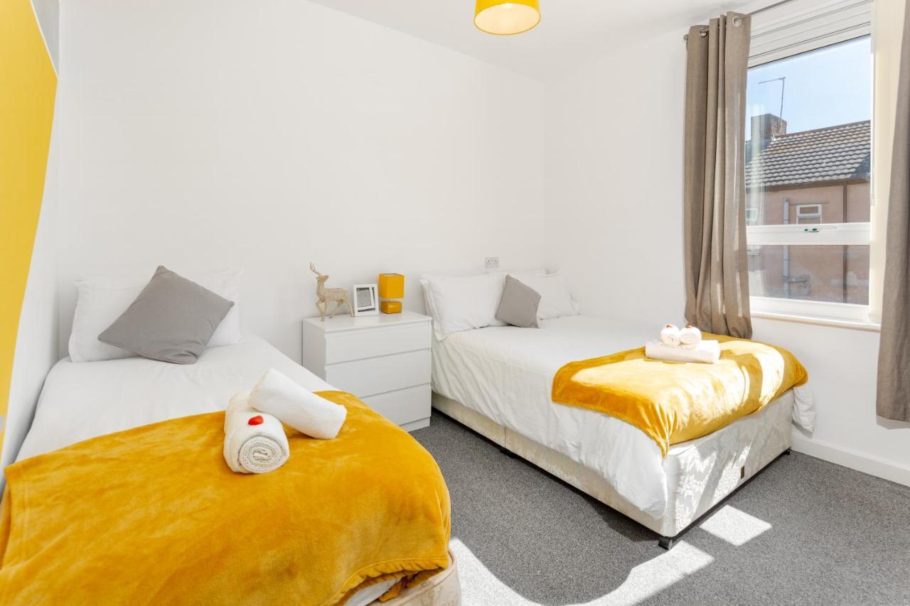 Cosy Anfield Guesthouse - Free Parking Liverpool Kültér fotó