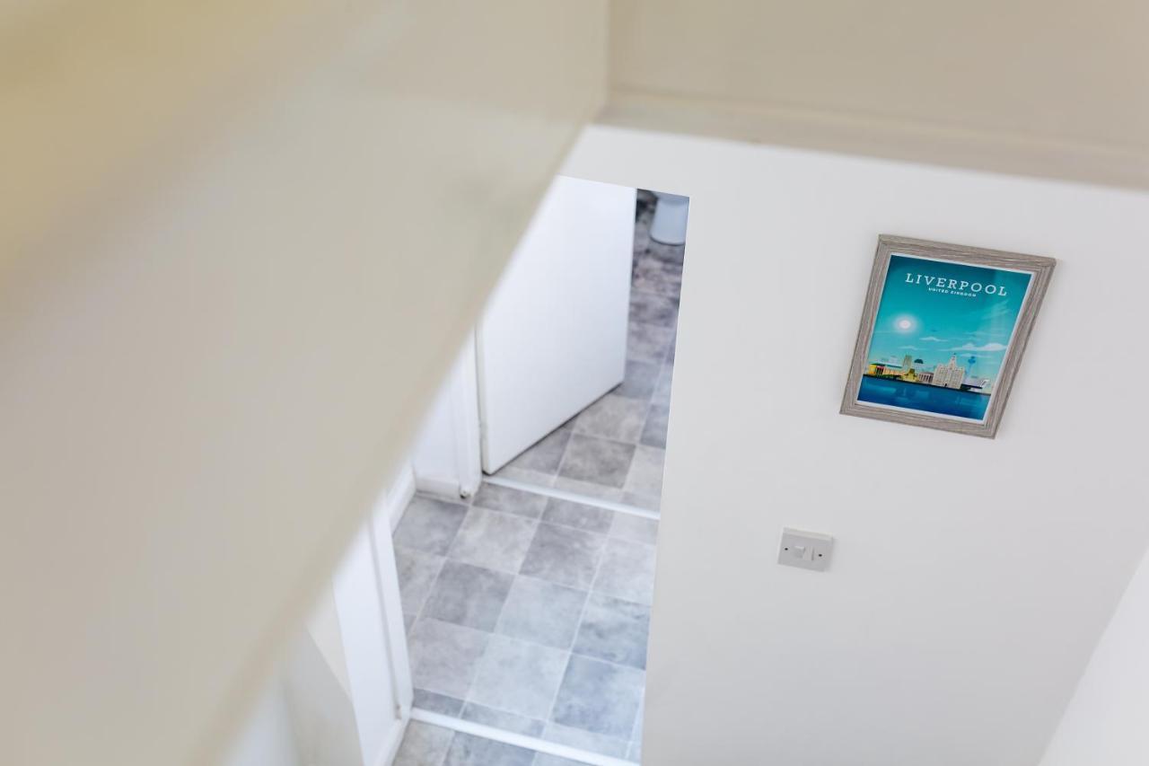 Cosy Anfield Guesthouse - Free Parking Liverpool Kültér fotó